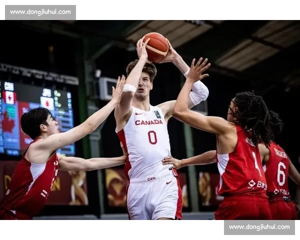 首投 19.01 米创 NCAA 纪录！Mya Lesnar 五连冠称霸俄勒冈铅球赛场